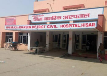 ट्रैक्टर ड्राइवर की लापरवाही से छात्रा घायल