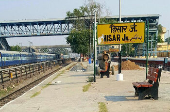 कालिंदी एक्सप्रेस को हिसार-सिरसा तक बढ़ाने की मांग