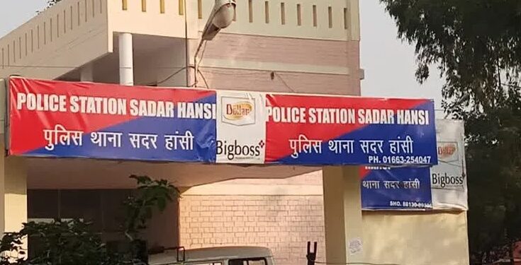 हिसार में प्रेमी जोड़े ने की आत्महत्या: खेत में मिलीं गले लगी लाशें