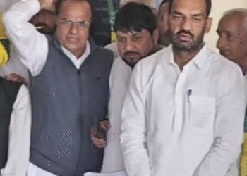 उकलाना हलके में जेजेपी की नई कार्यकारिणी बनी: जुलाना में 7 दिसंबर को स्थापना दिवस ,हर घर में बाटें जा रहे निमंत्रण पत्र